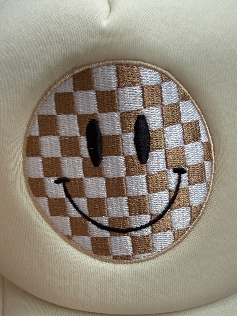 SMILEY FACE Trucker Hat NWT - Picture 2 of 4